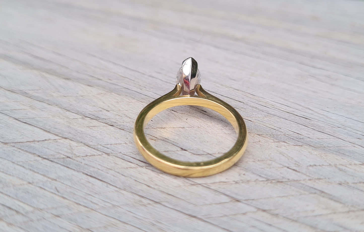 Valuation $10,990 - 1.02ct Marquise Diamond Ring, 18ct Gold - Size M 1/2