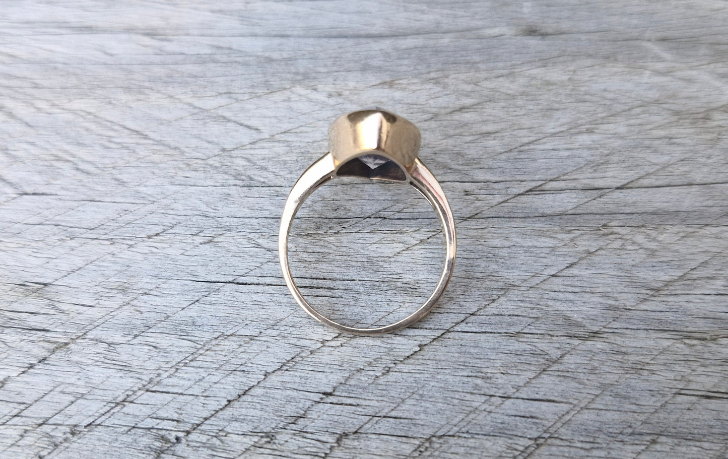 Vintage 9ct Rose Gold, Navette Lilac Stone Ring - Size M 1/2