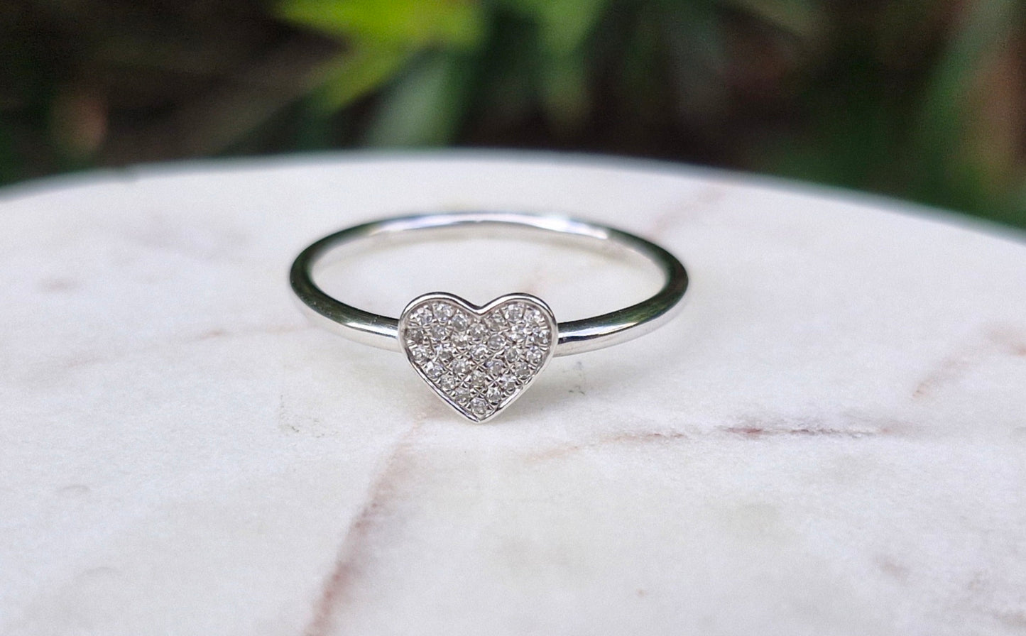9ct White Gold Diamond Heart Ring - Size N 1/2