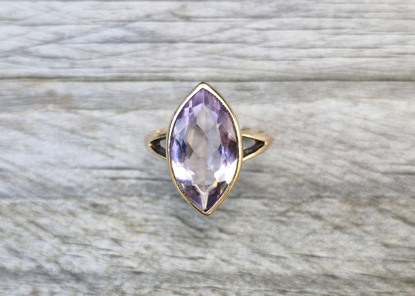 Vintage 9ct Rose Gold, Navette Lilac Stone Ring - Size M 1/2