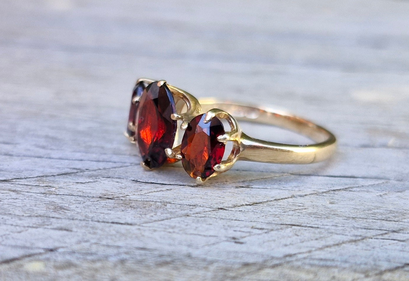 1970's Deep Wine Garnet Trilogy Ring, 9ct Yellow Gold - Size J