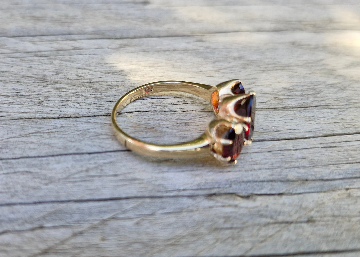 1970's Deep Wine Garnet Trilogy Ring, 9ct Yellow Gold - Size J