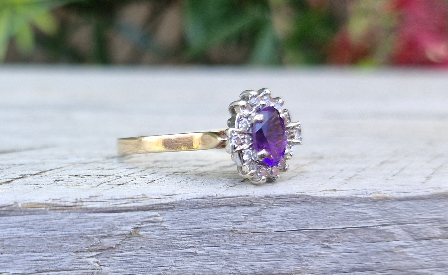 Vintage 9ct Gold Amethyst & Diamond Ring - Size R