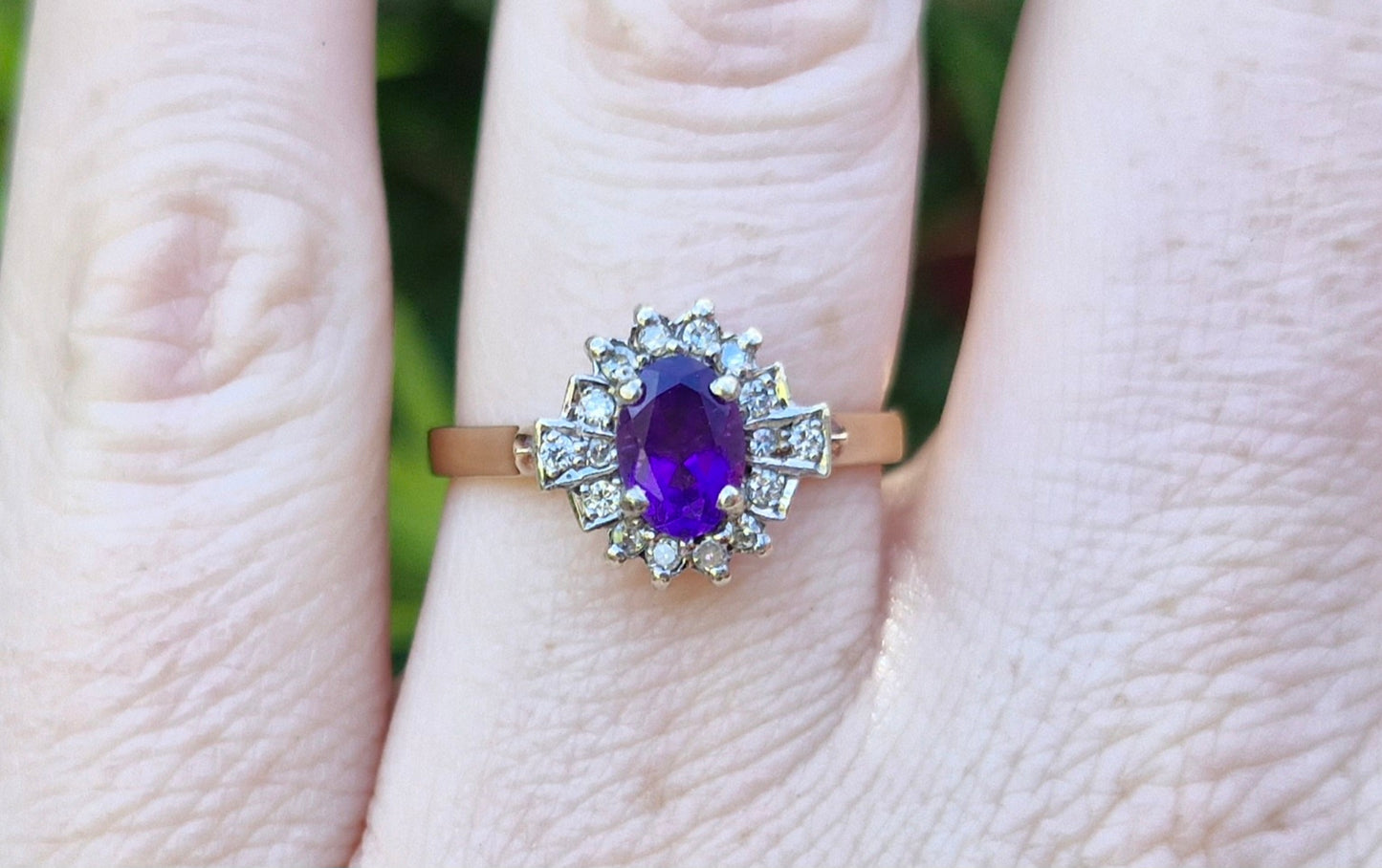 Vintage 9ct Gold Amethyst & Diamond Ring - Size R