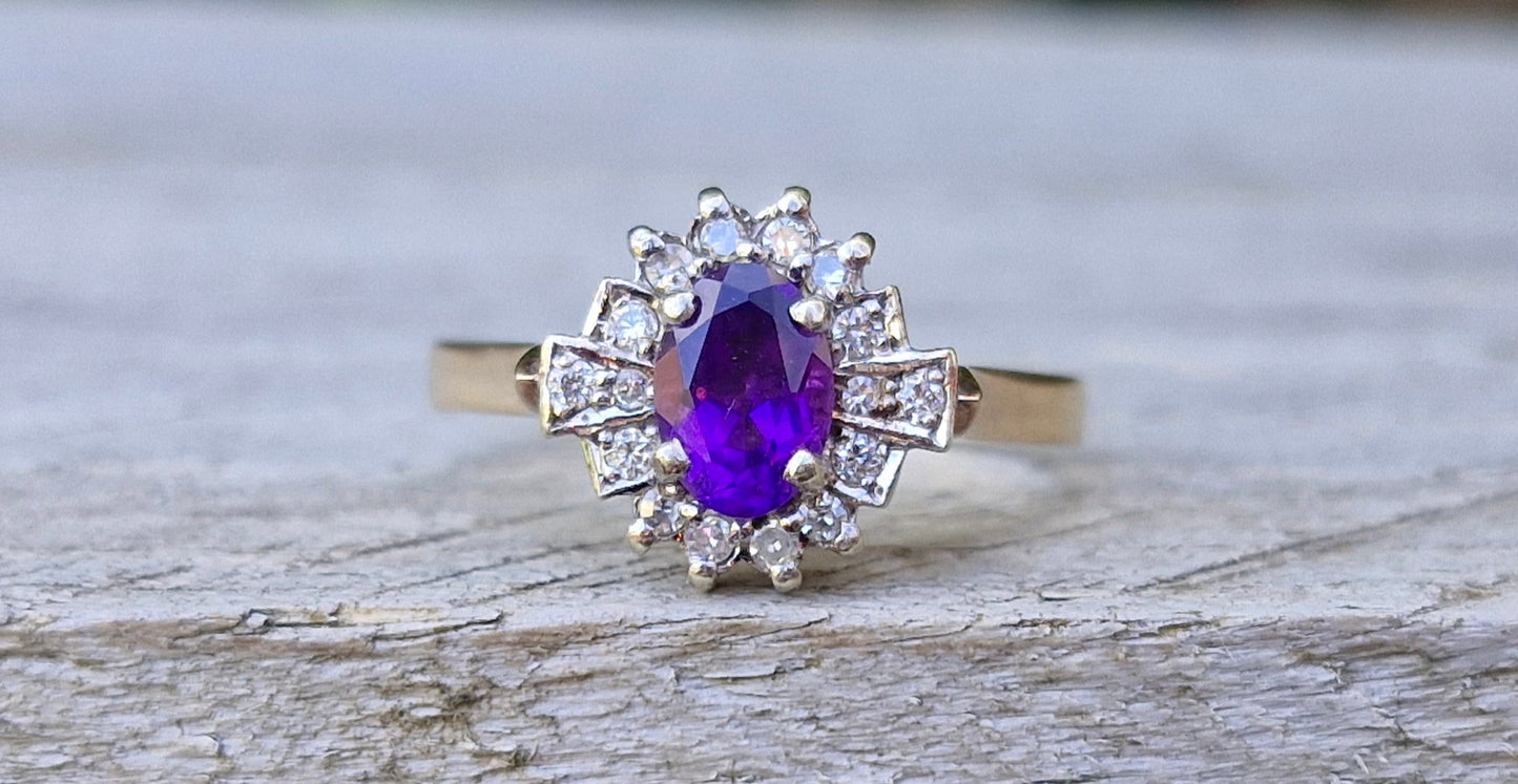 Vintage 9ct Gold Amethyst & Diamond Ring - Size R