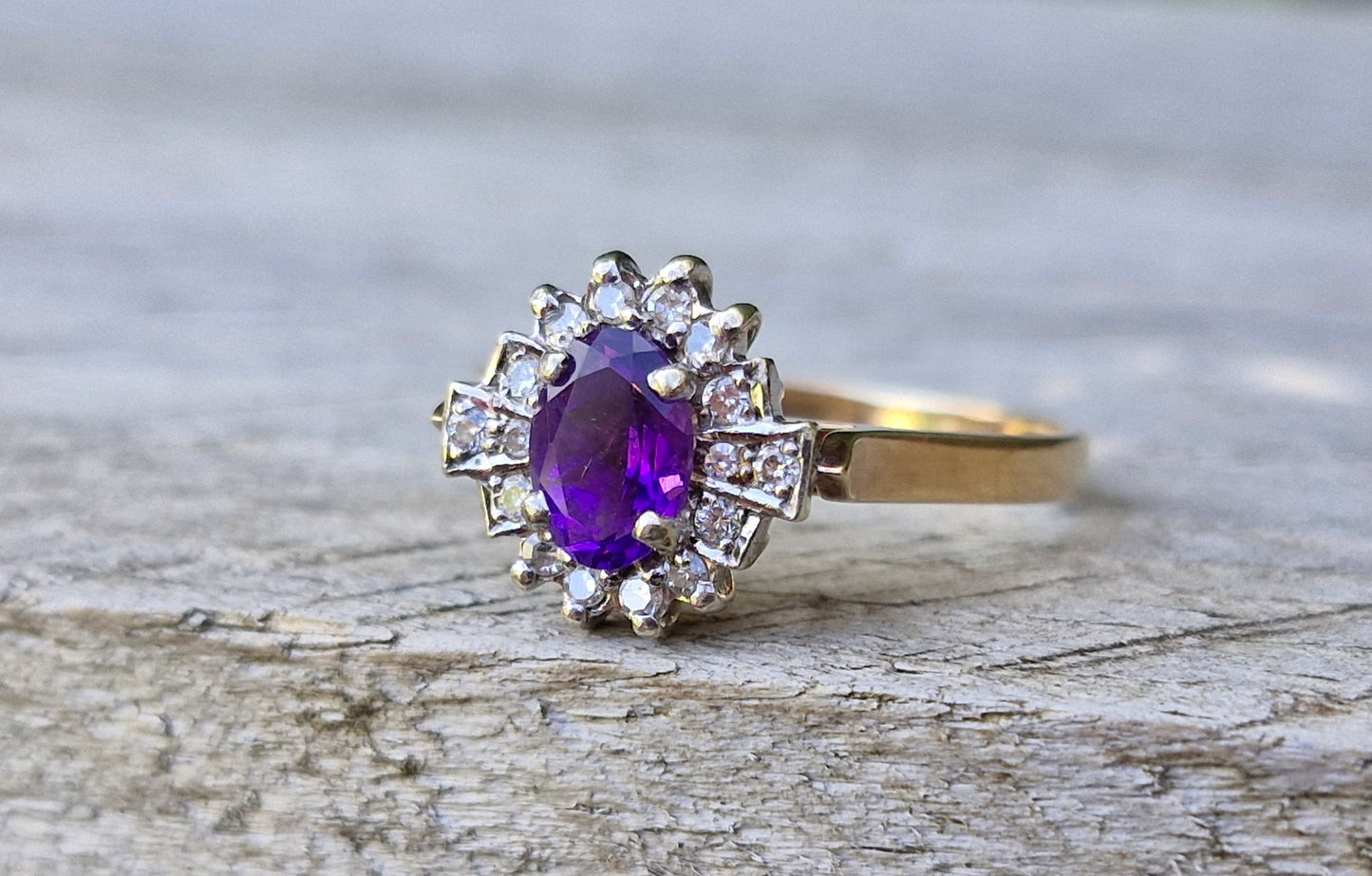 Vintage 9ct Gold Amethyst & Diamond Ring - Size R