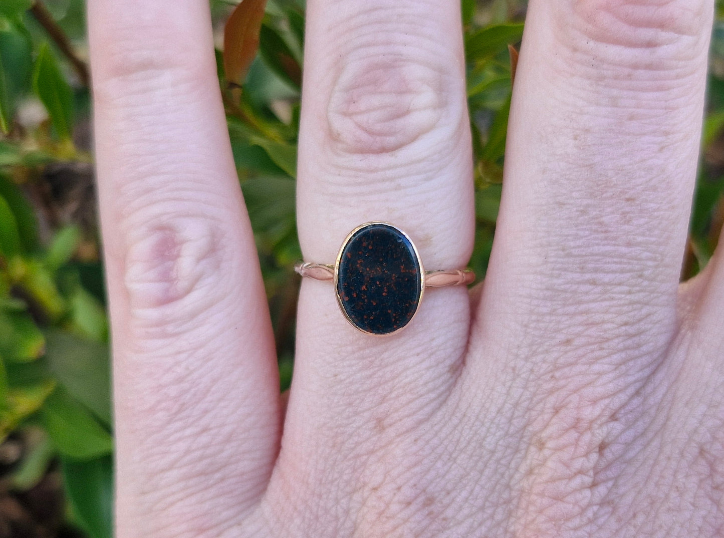 1910-1930 Australian History - Antique Bloodstone Ring in 9ct Rosy Gold - Size O 1/2