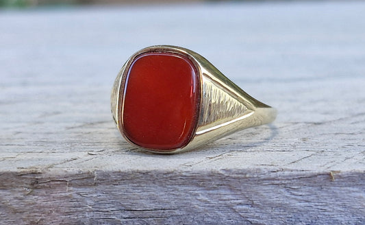 9ct Gold Vintage Carnelian Signet Ring - Size V