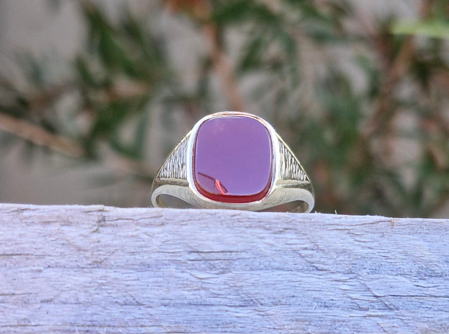 9ct Gold Vintage Carnelian Signet Ring - Size V