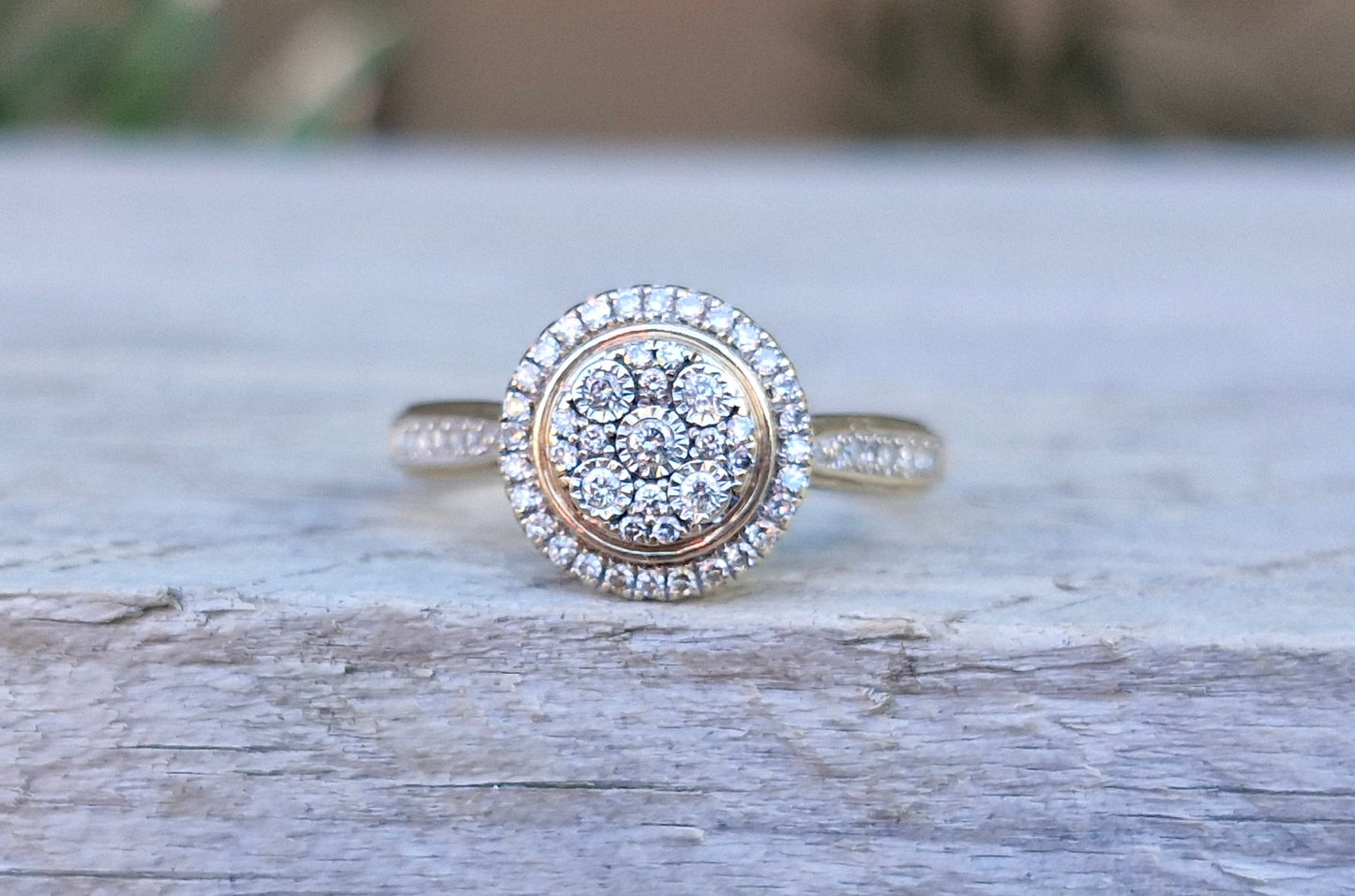 9ct Gold Diamond Ring - Size O 1/2