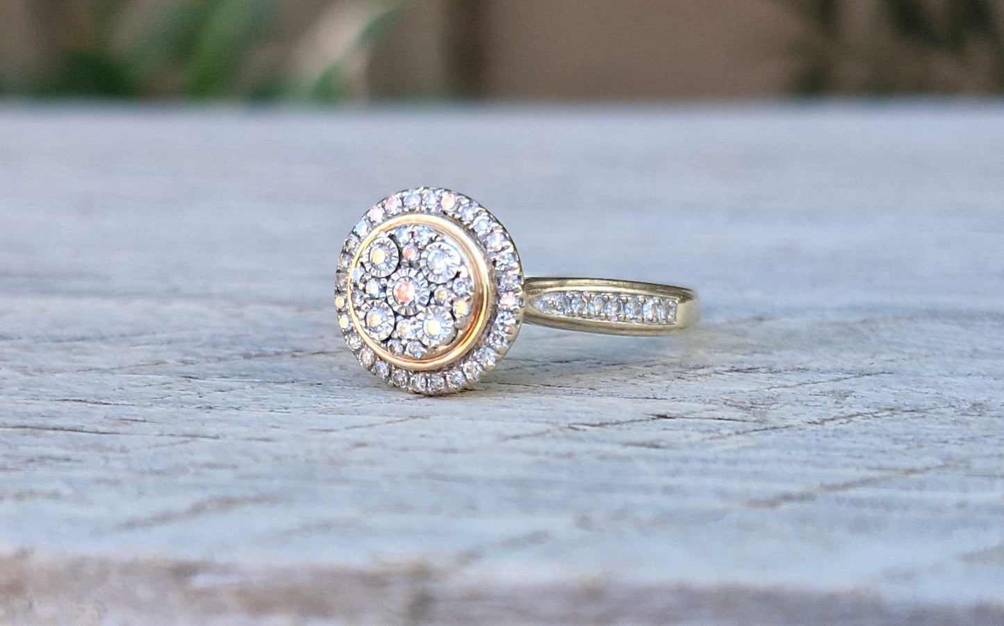 9ct Gold Diamond Ring - Size O 1/2