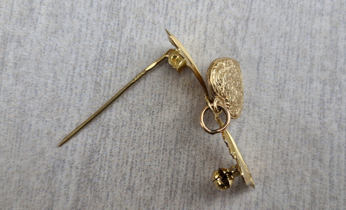 Beautiful 9ct Yellow Gold Vintage Brooch - Conversion Options