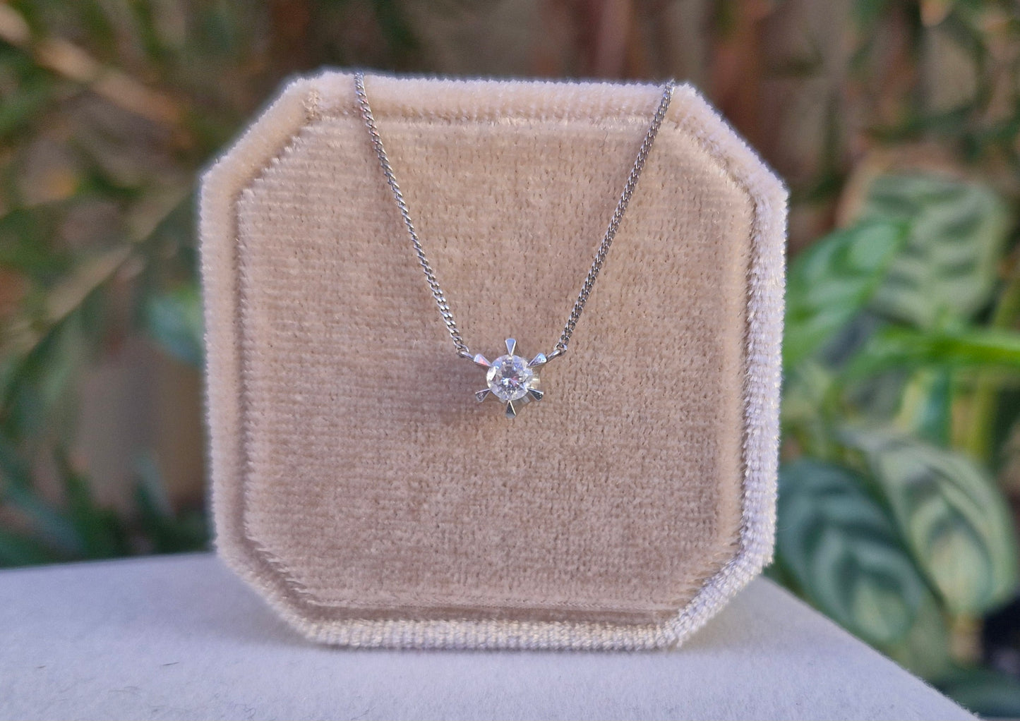 Platinum and 0.20ct Diamond Necklace - 41cms