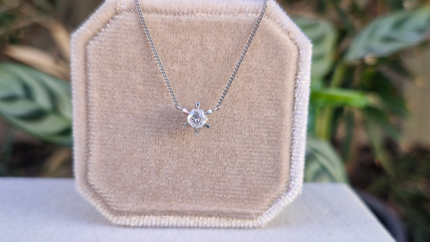 Platinum and 0.20ct Diamond Necklace - 41cms