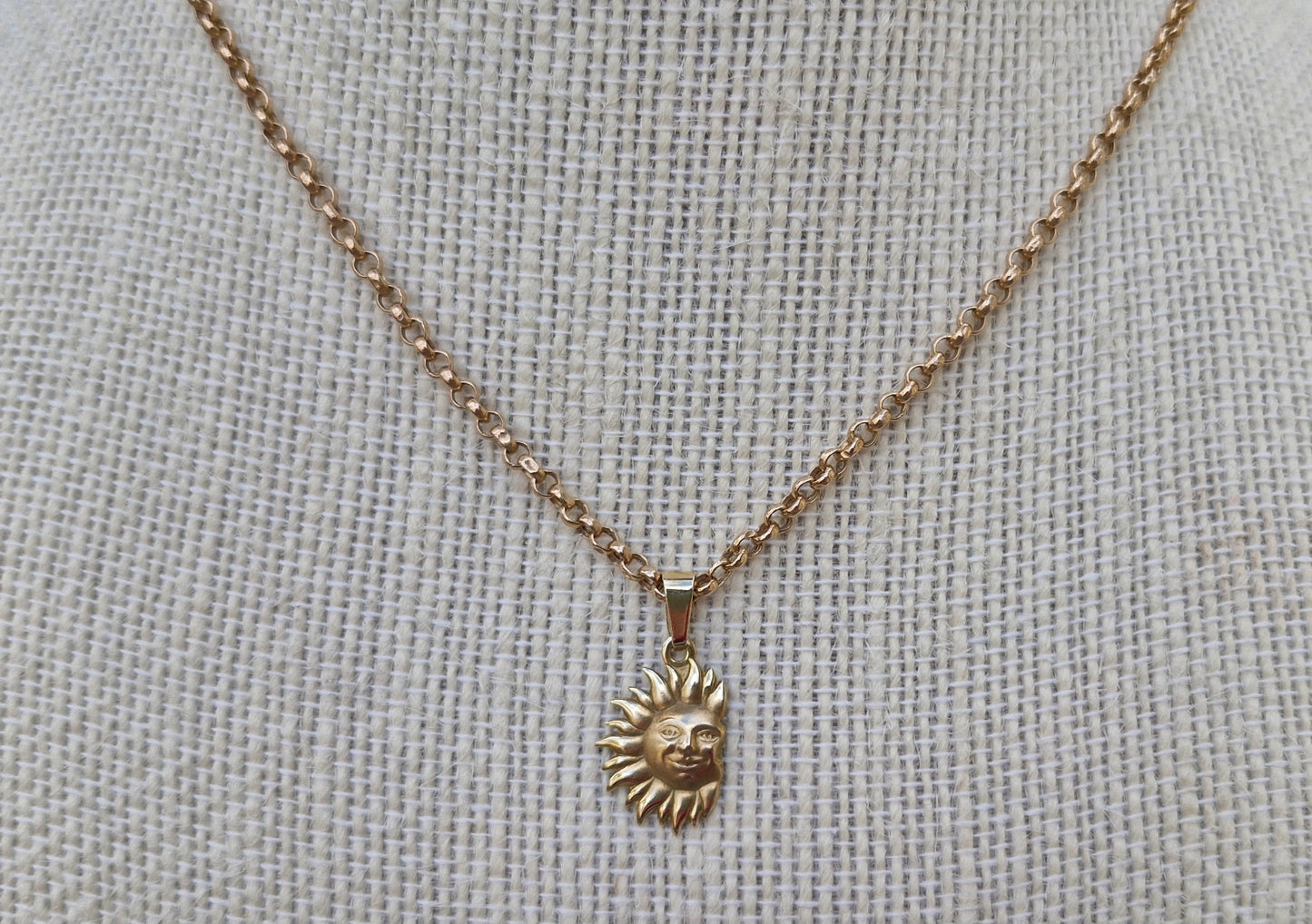 9ct Gold Sun Charm or Pendant - Germany