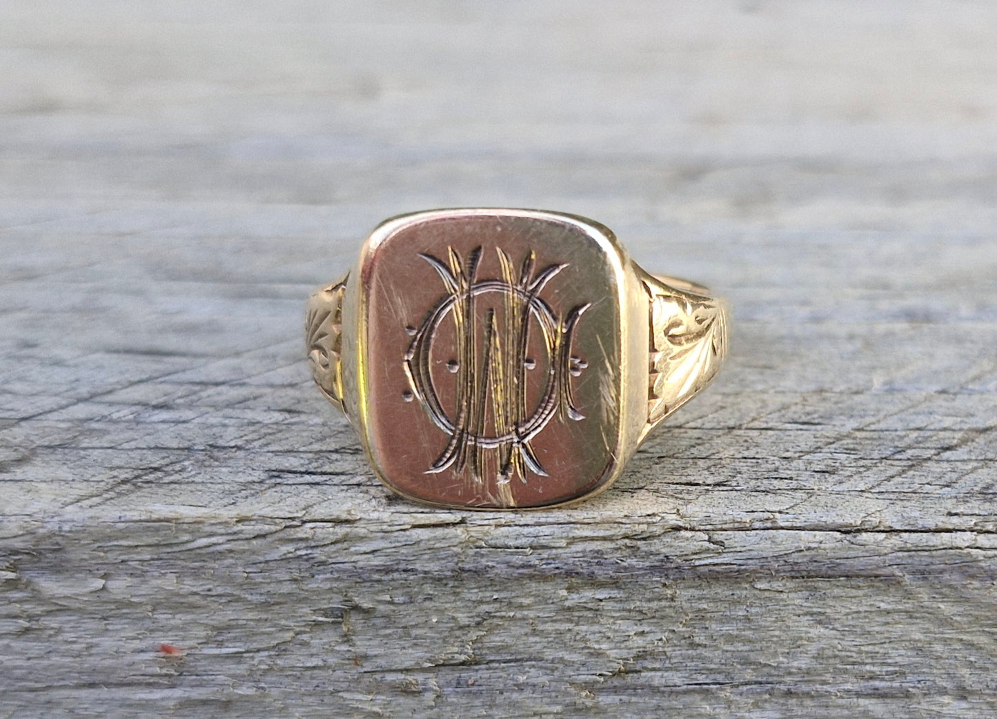 Vintage 9ct Gold Signet Monogram Ring - Size Q 1/2