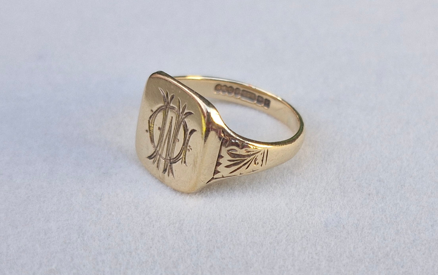 Vintage 9ct Gold Signet Monogram Ring - Size Q 1/2