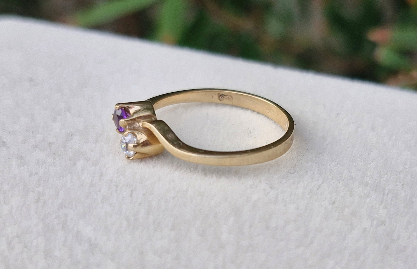 9ct Gold, Toi et Moi Amethyst & CZ Ring