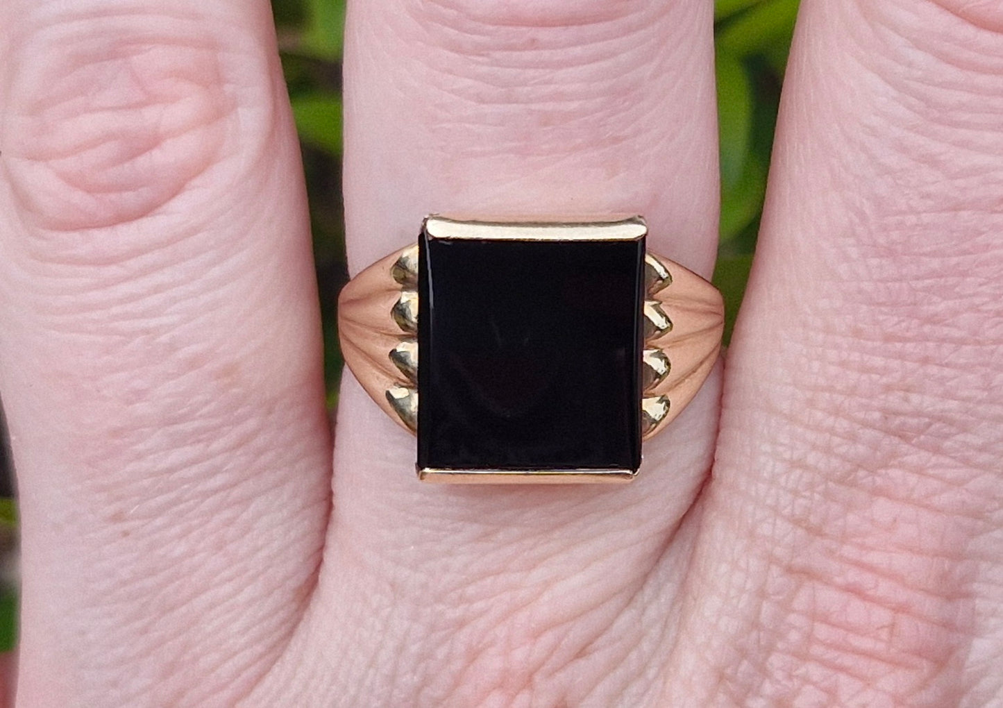 9ct Gold Vintage Men's Onyx Ring - Size V