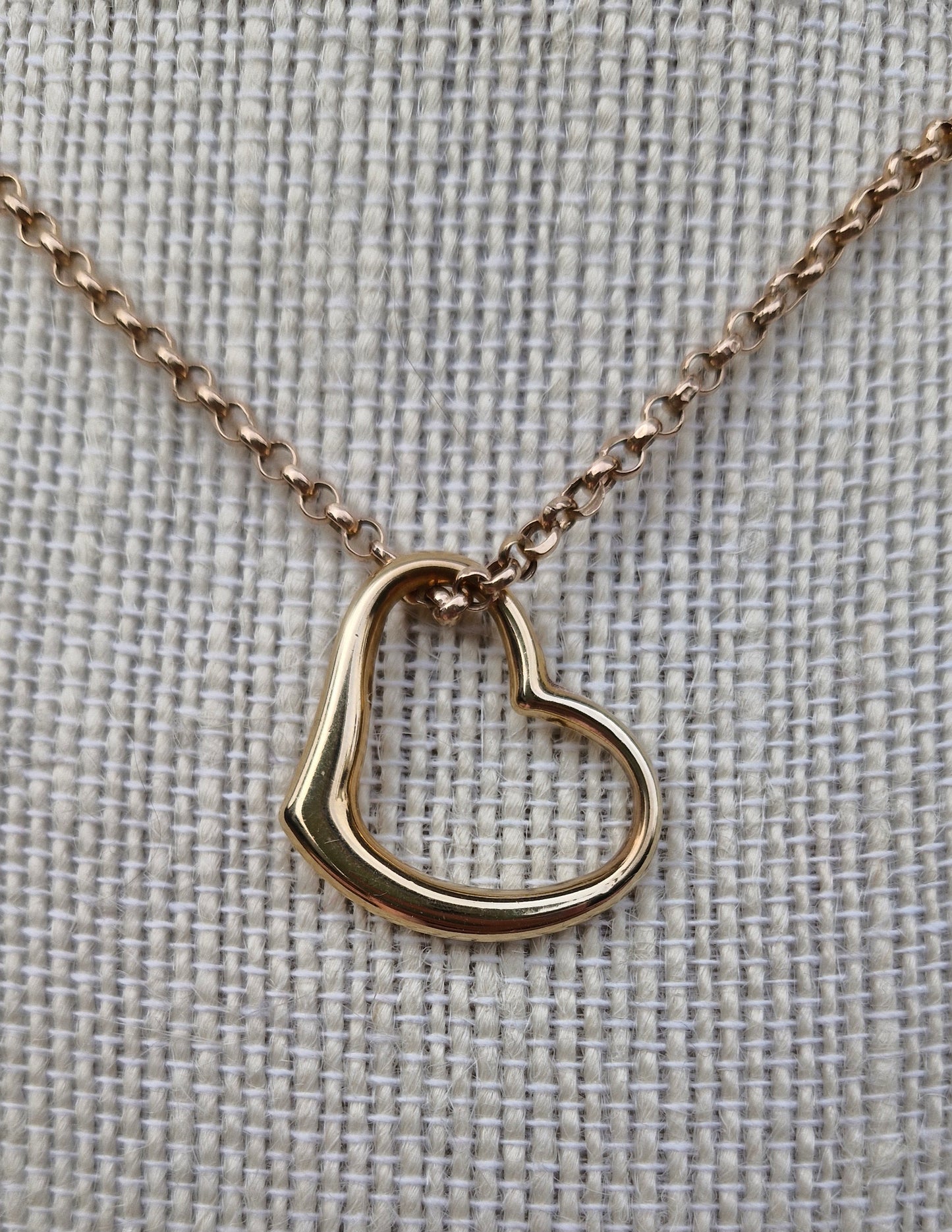 9ct Yellow Gold Heart Pendant