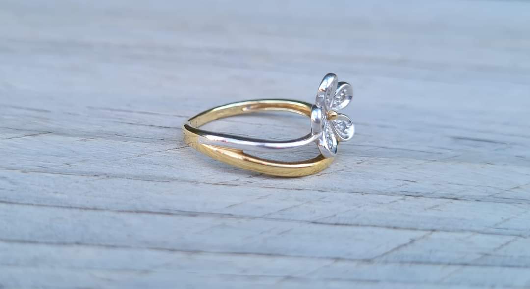 Two-tone 9ct Gold Ring, Diamond Studded Petals - Size O 1/2