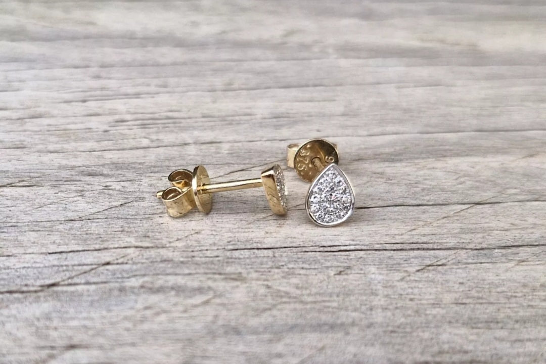 9ct Gold Diamond Ring & Earrings Gift Set, Teardrop Shape - Size N 1/2