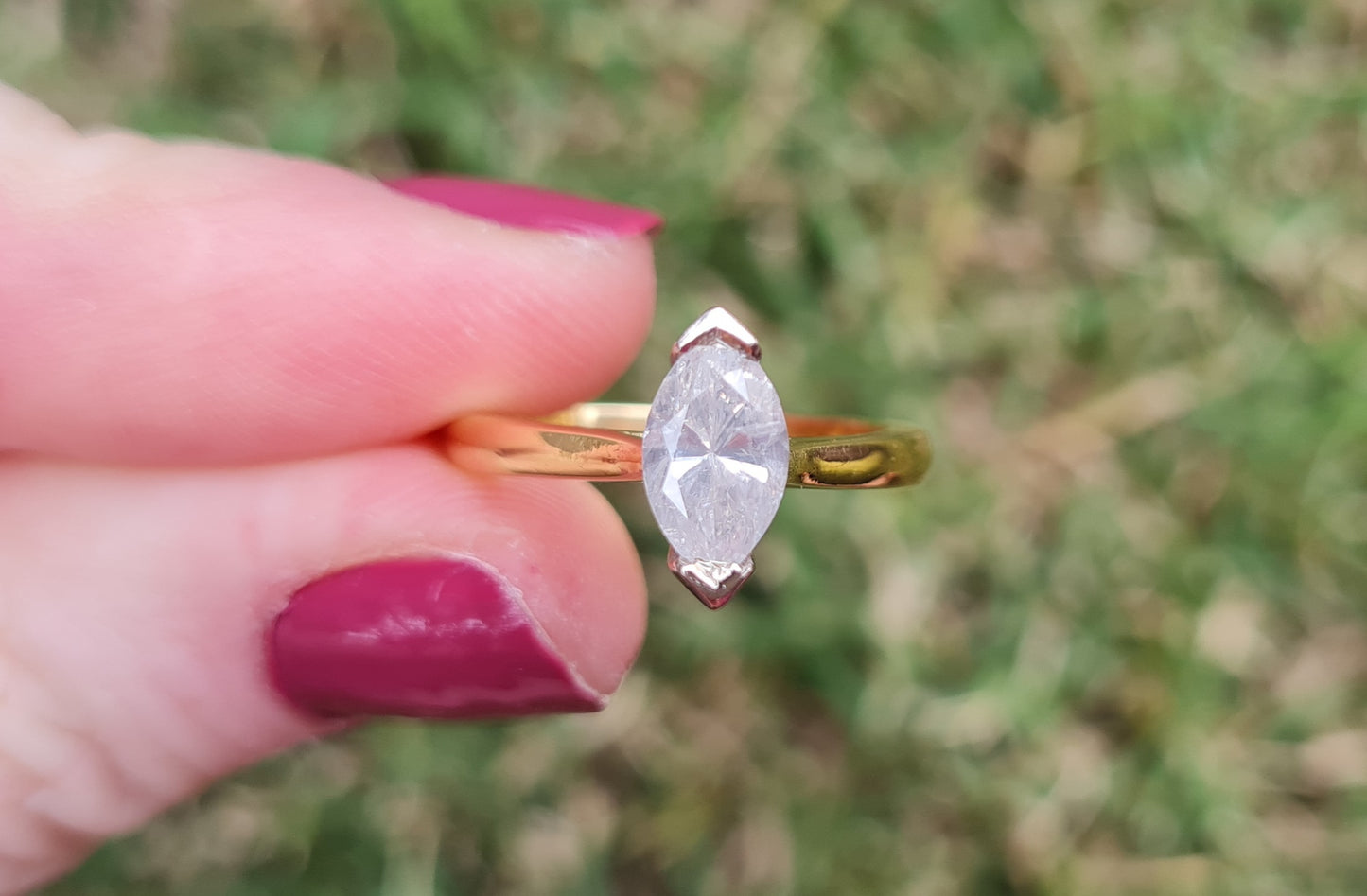 Valuation $10,990 - 1.02ct Marquise Diamond Ring, 18ct Gold - Size M 1/2