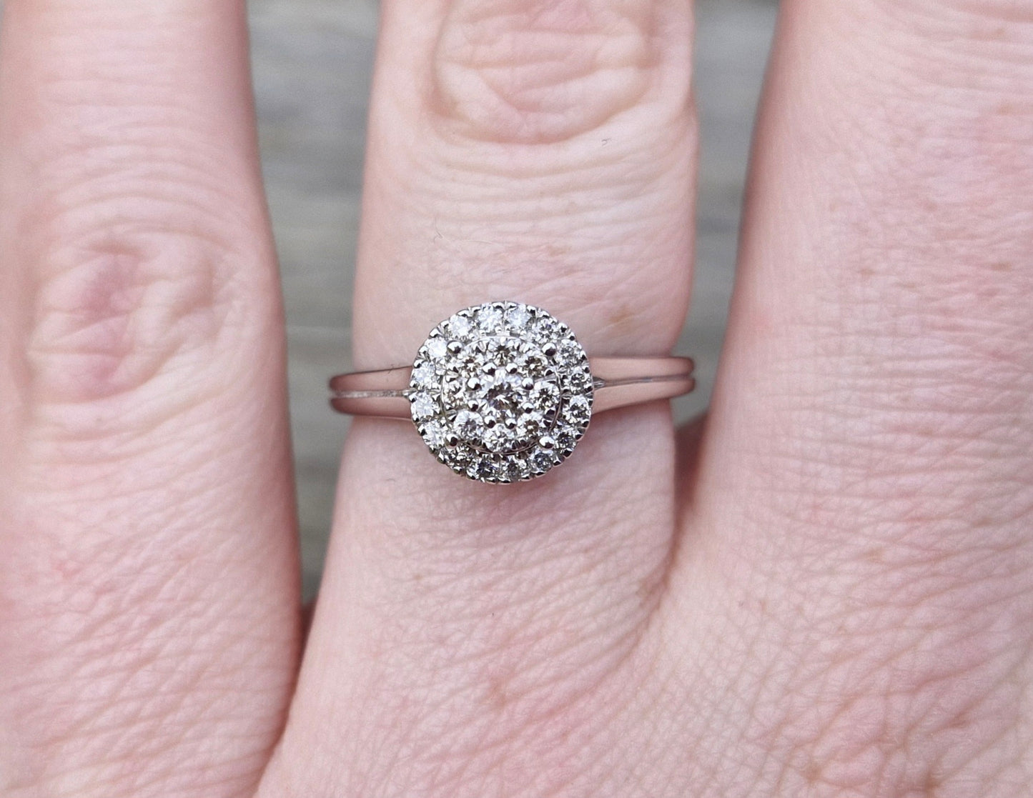 9ct White Gold Modern Diamond Halo Ring - Size O *Scrap Price*