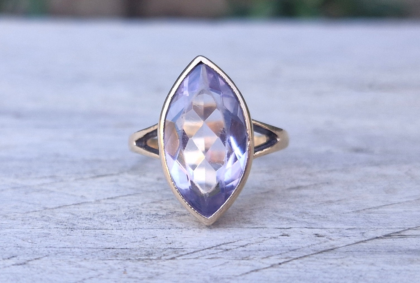 Vintage 9ct Rose Gold, Navette Lilac Stone Ring - Size M 1/2