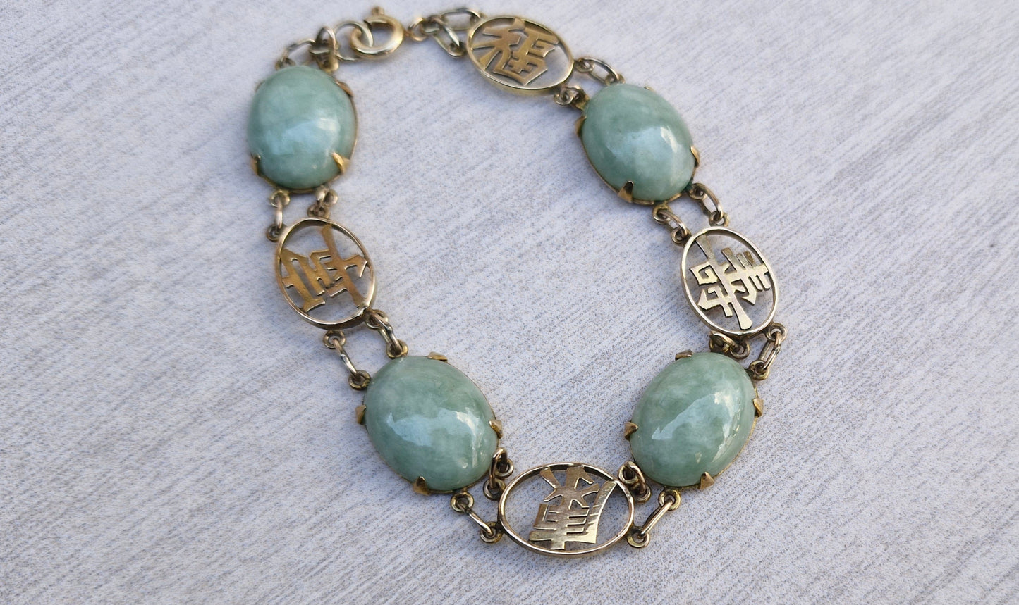 Natural Jade & 9ct Gold Featuring Chinese Characters