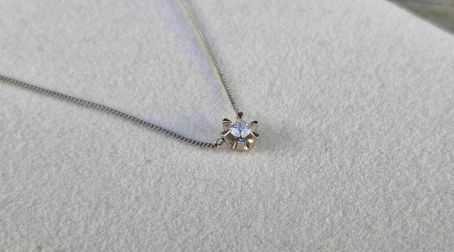 Platinum and 0.20ct Diamond Necklace - 41cms