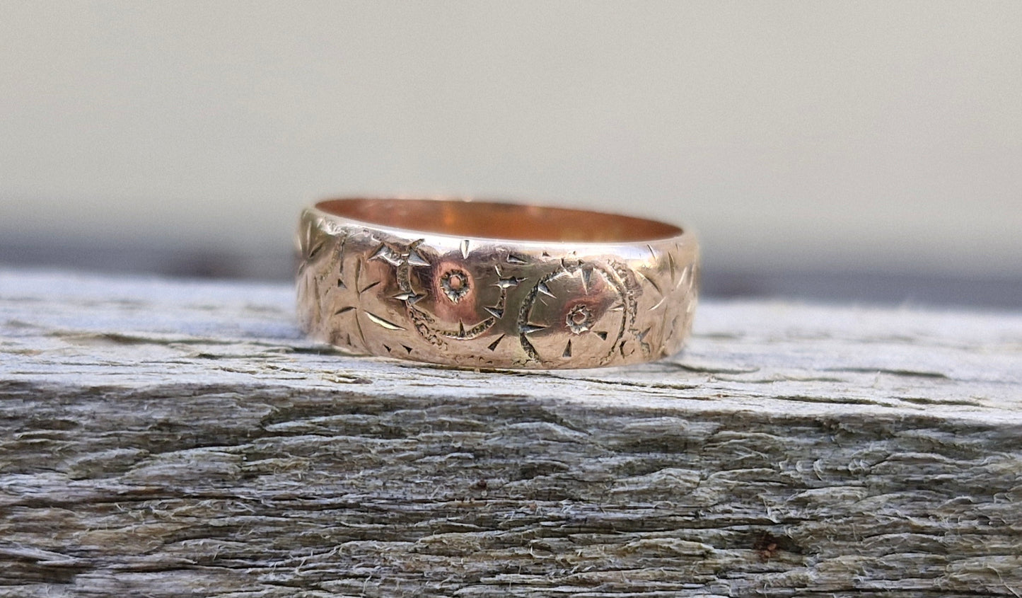 Antique 9ct Rose Gold, Eternity Engraved Pattern - Size M 1/2