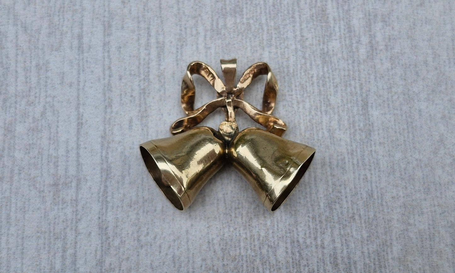 9ct Gold Vintage Bells Charm or pendant *Scrap Price*