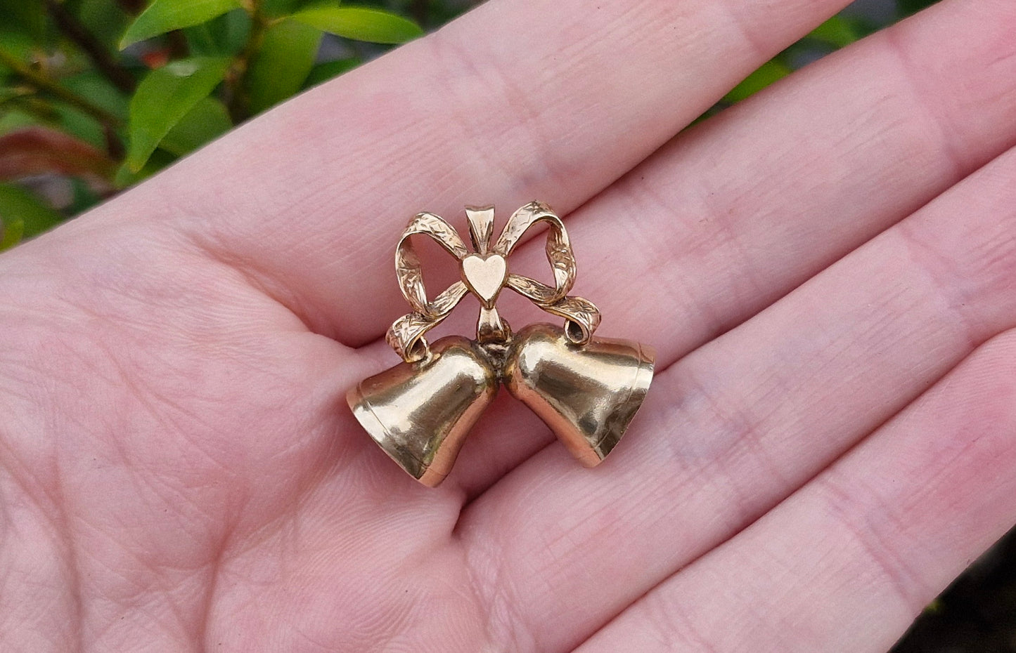 9ct Gold Vintage Bells Charm or pendant *Scrap Price*