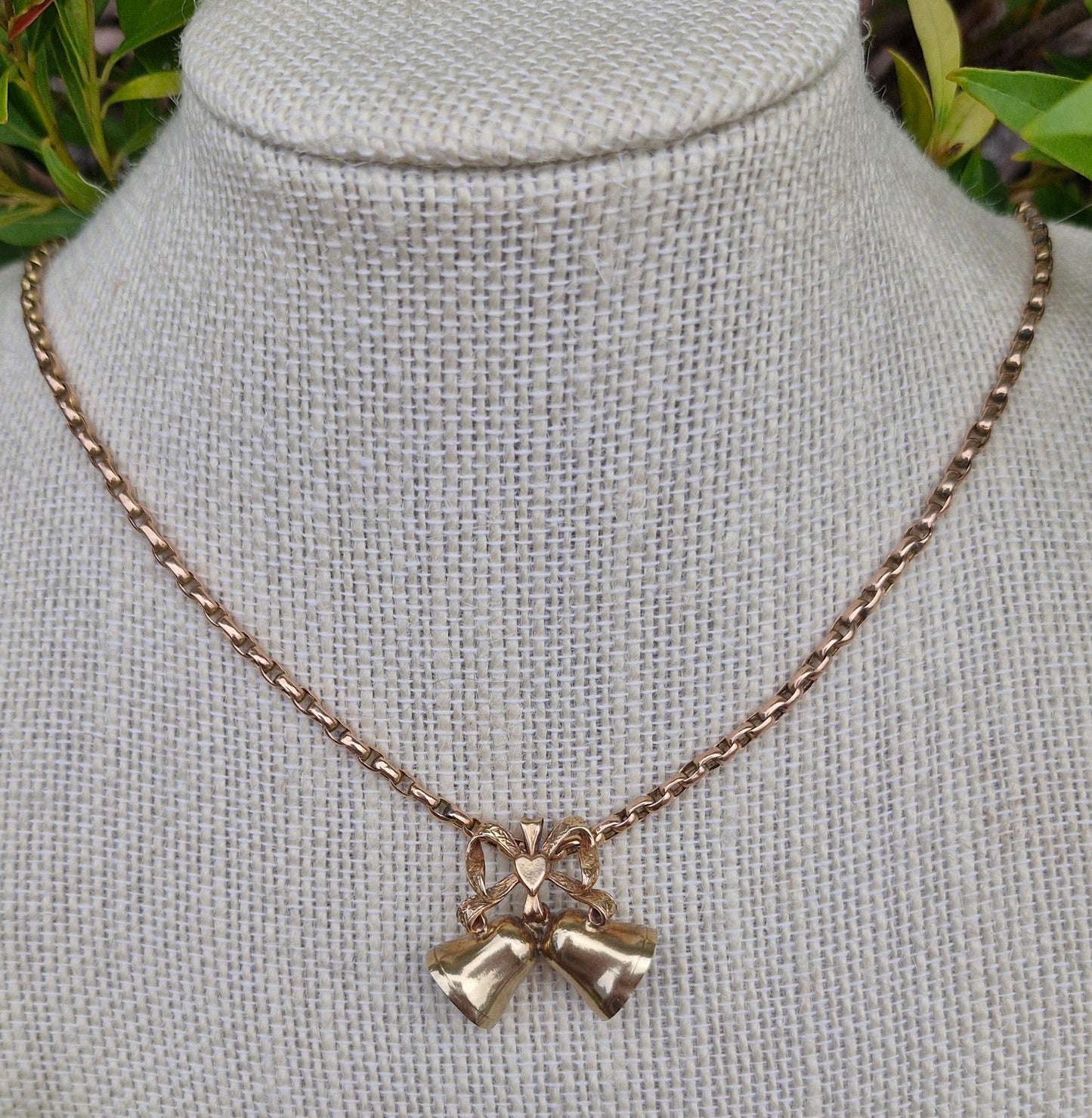 9ct Gold Vintage Bells Charm or pendant *Scrap Price*