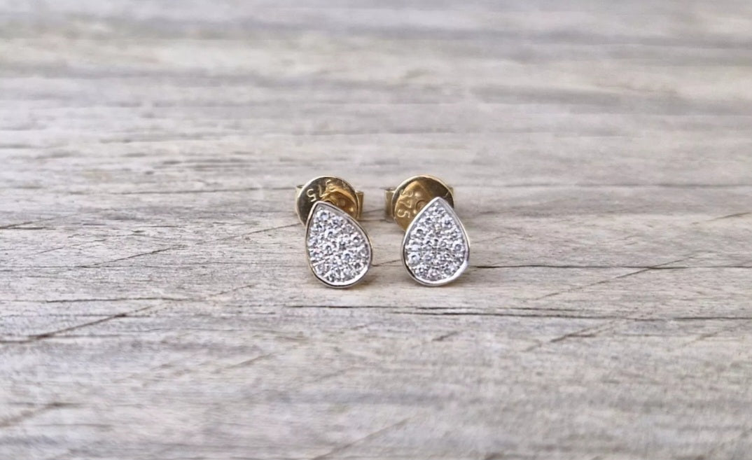 9ct Gold Diamond Ring & Earrings Gift Set, Teardrop Shape - Size N 1/2