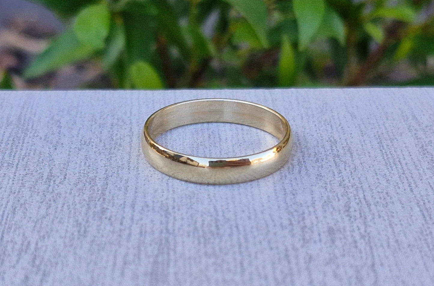 9ct Yellow Gold Band - Size U 1/2