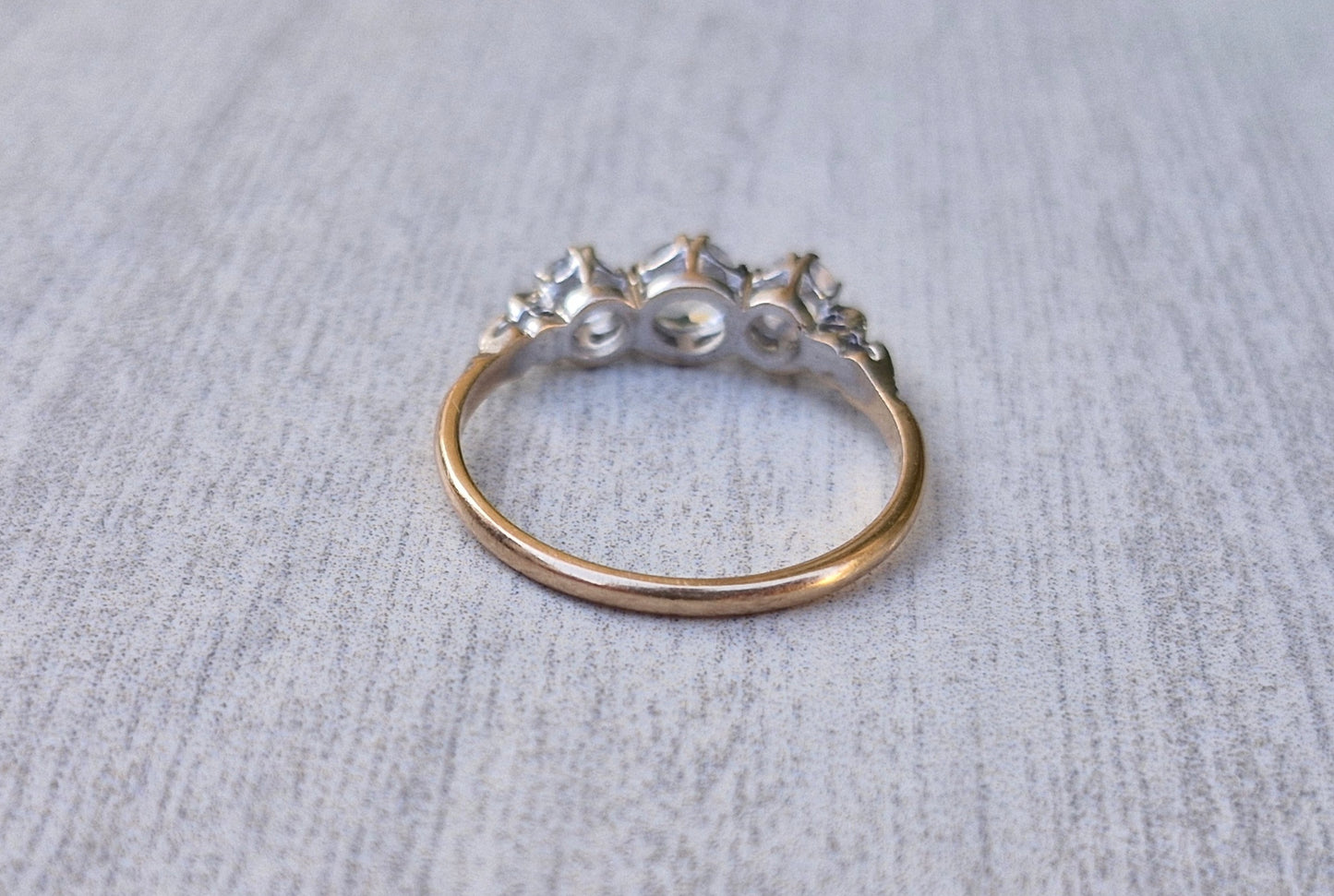 Vintage Trilogy Ring: Past, Present, Future - 9ct Gold, Size O 1/2