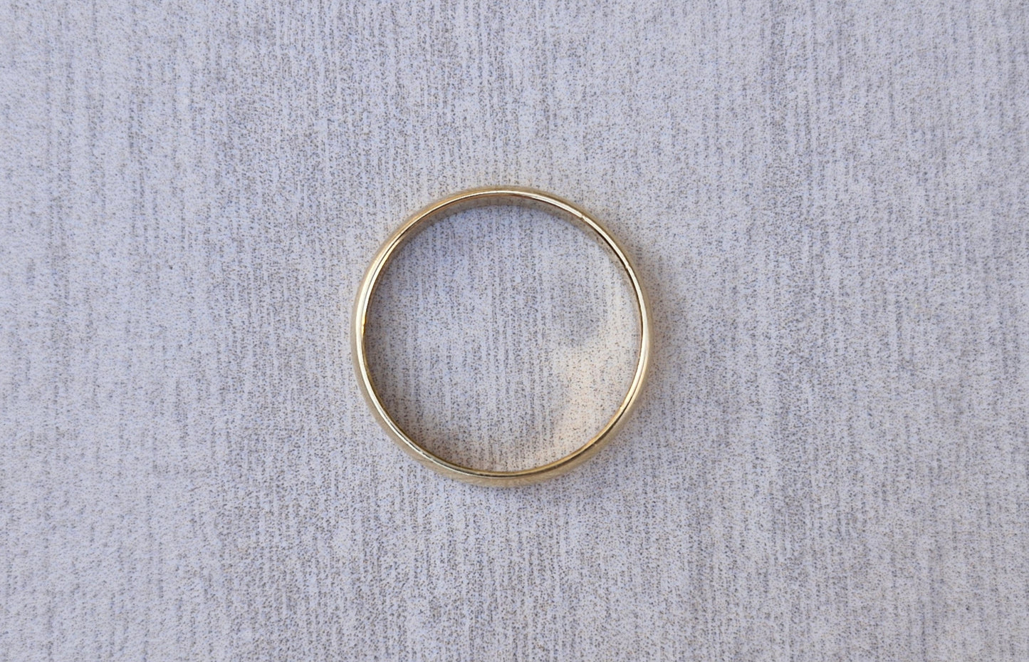 9ct Yellow Gold Band - Size U 1/2